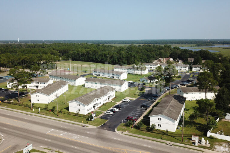 154475084_summer-chase-apartments-biloxi-ms-aerial-photo